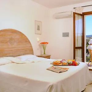 https://hotel-angedras.in-sardinia.net
