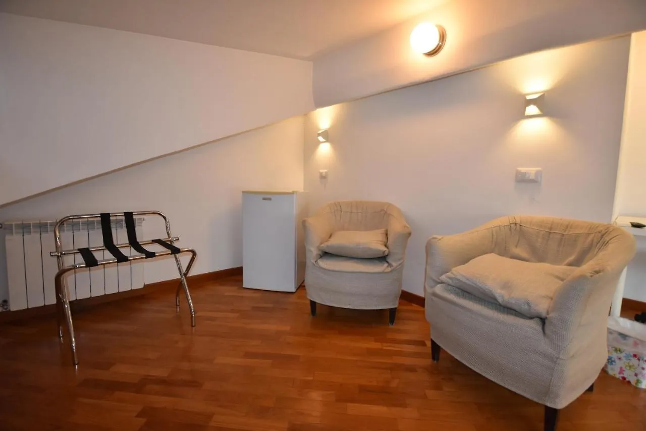 Bed & Breakfast Vassallo B&B Rome
